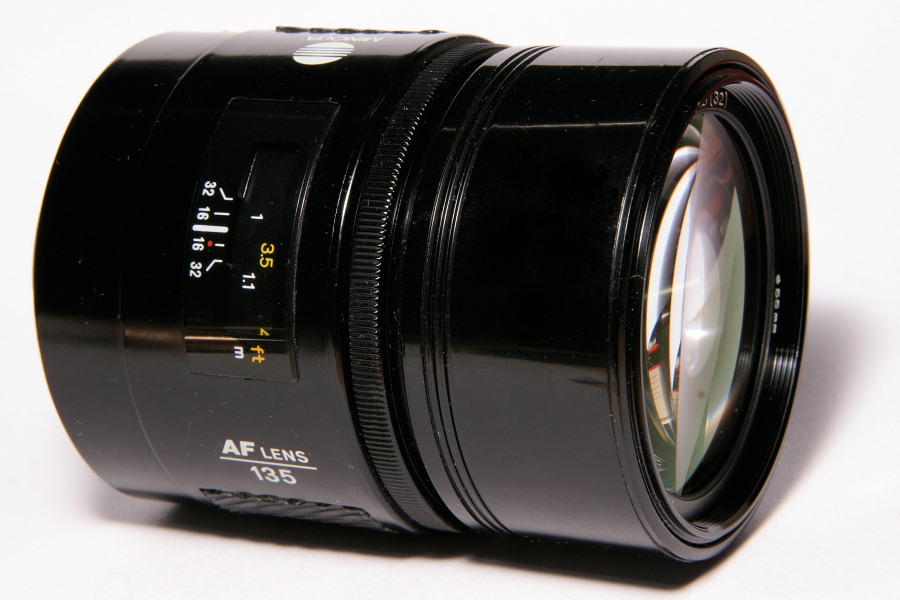 Minolta AF 135 F2.8