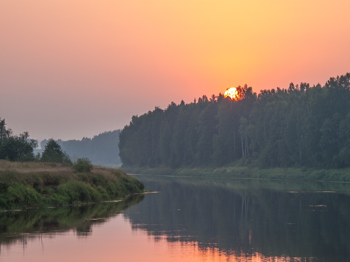 Закат на Мологе