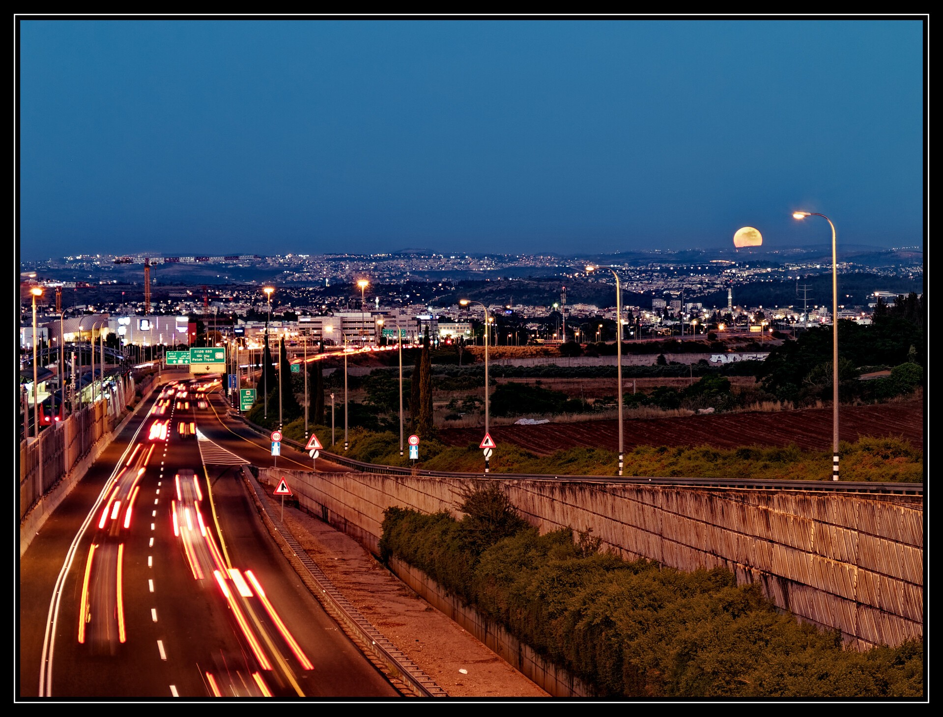 super-moon rise 26-05-2021